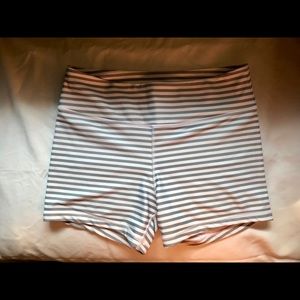 Girls Who Powerlift GWPL shorts. Size large